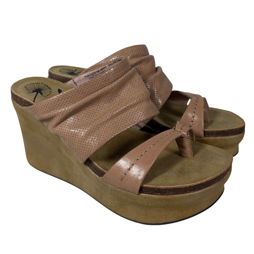 OTBT Tailgate Mauve Tan Leather Ruched Wedge Platform Sandals Womens 7M 18F945